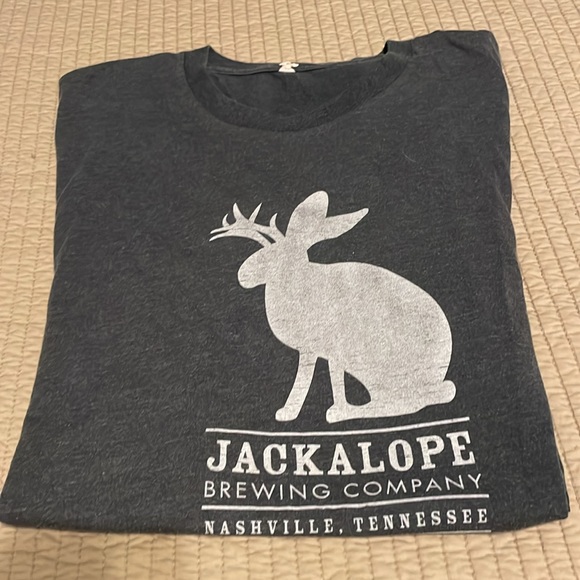 Jackalope Brewing Co t-shirt - Picture 2 of 2
